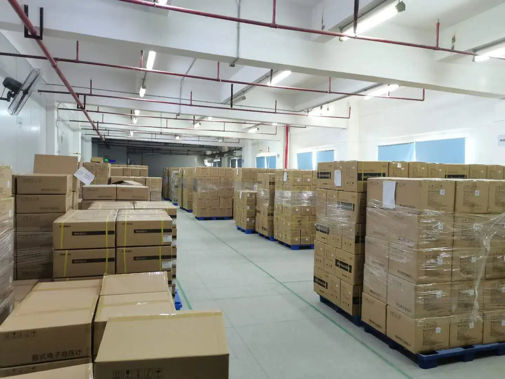 Children Led Light up Shoes Stylish Luminous Sneakers for Girls Kid Cute Casual Shoes Outdoor Breathable Mesh Glowing Sneakers