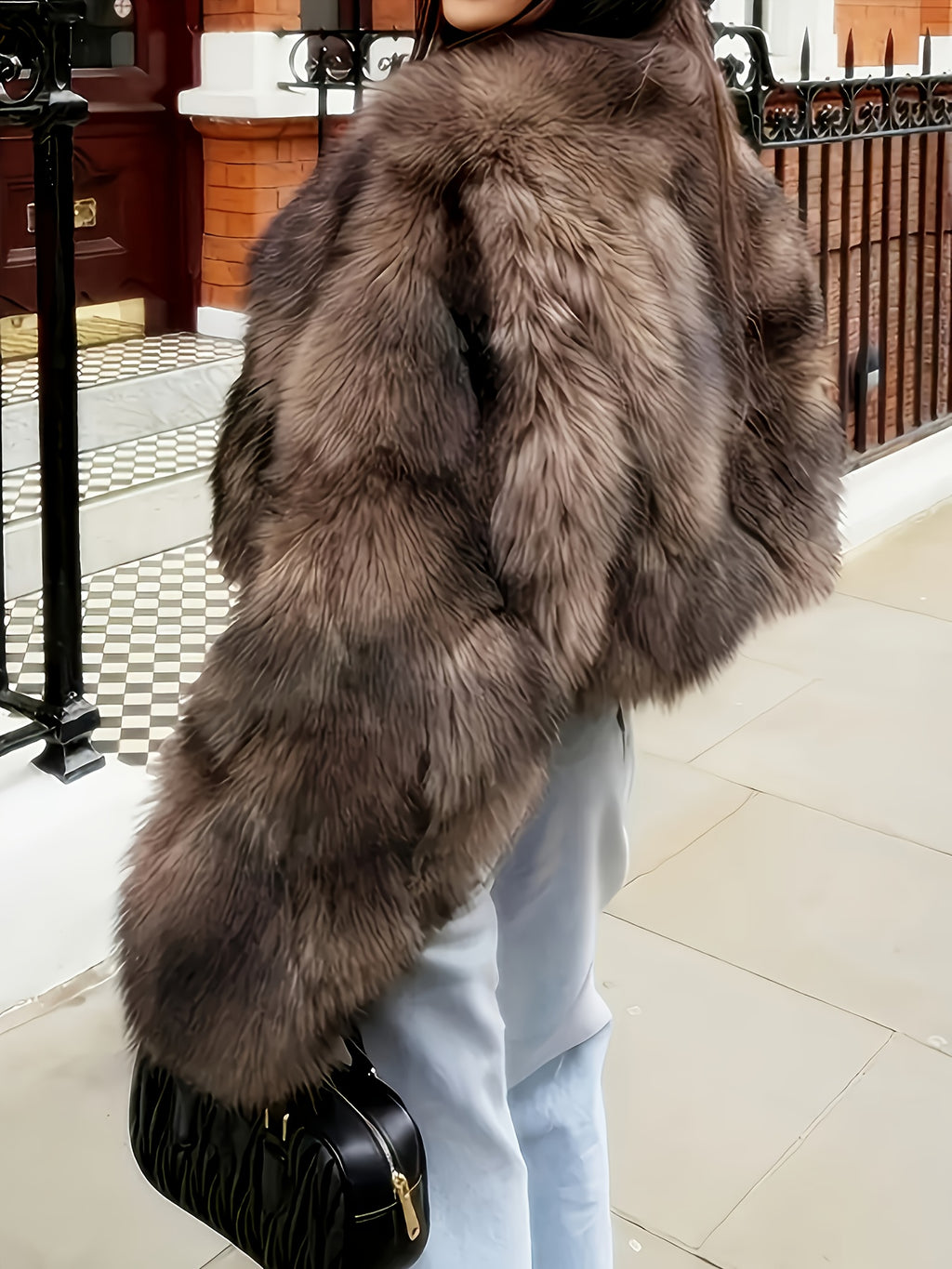 Yudomi Women's Elegant Faux Fur Coat