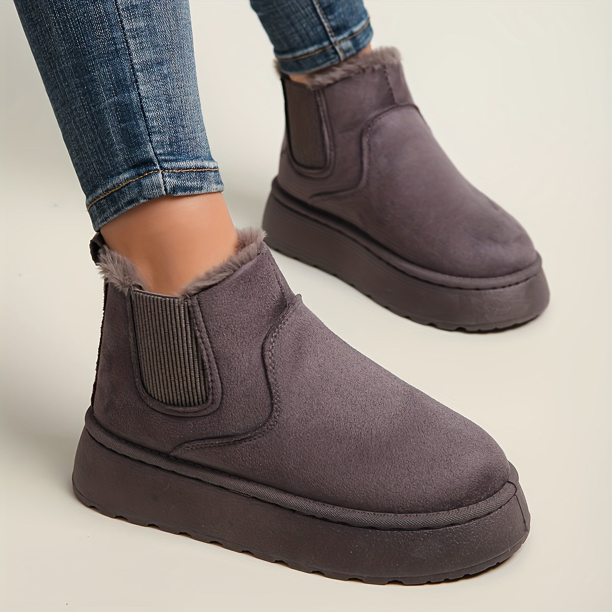 New Winter Women's Thick-Soled Snow Boots, Versatile Fashion Slip-On Short Boots, Casual Warm Women's Boots